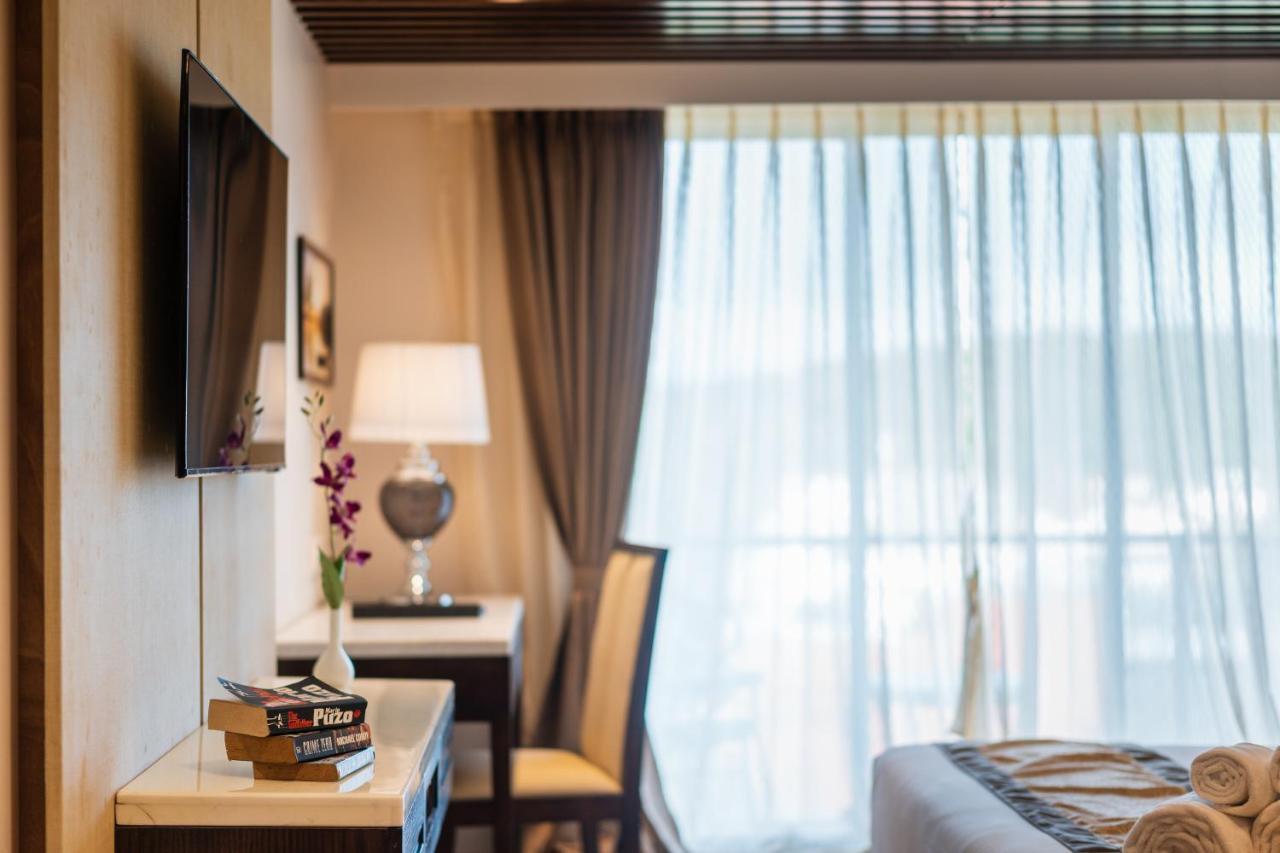 Regenta Central Imperial Candolim Goa ภายนอก รูปภาพ